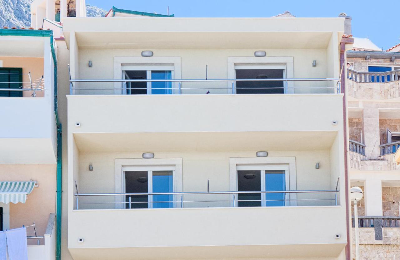Apartman More&Maslina ตราสนิสเซ ภายนอก รูปภาพ