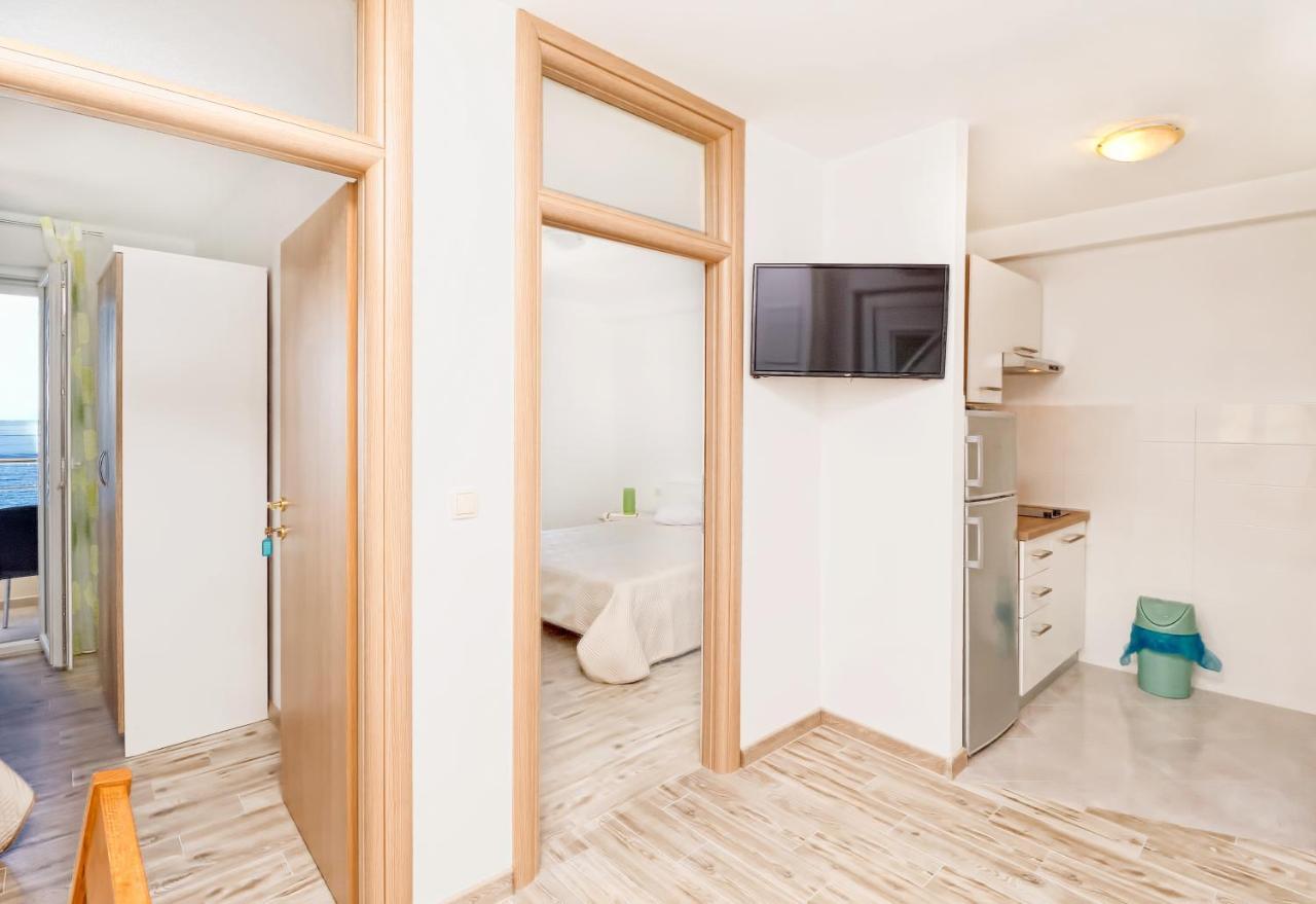 Apartman More&Maslina ตราสนิสเซ ภายนอก รูปภาพ